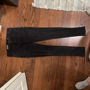 AG SKINNY Legging Jean - soze 28 - charcoal color